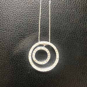Silver tone chain with two circle ⭕️ pendant